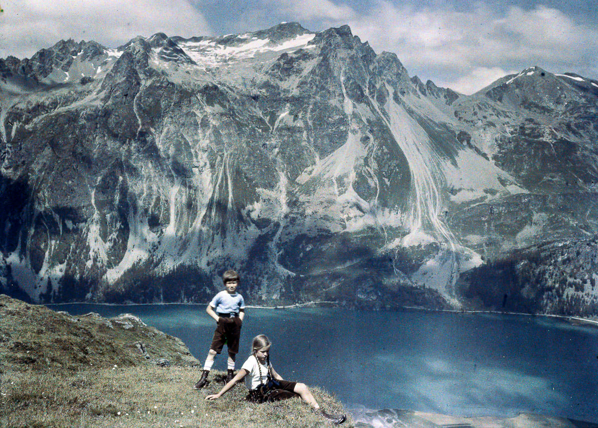 #20 Heinz and Eva on the hillside.c. 1925