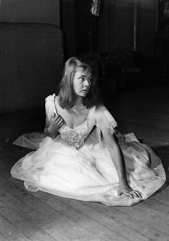 #16 Judi Dench as ‘Ophelia’, at the Old Vic Theatre, London.