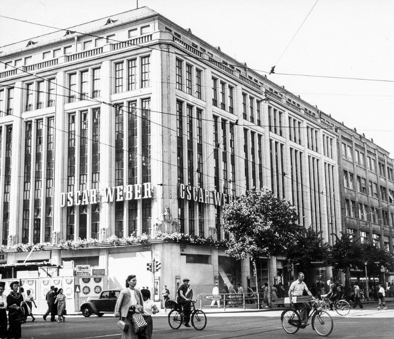 #32 Oscar Weber department store, Bahnhofstrasse, Zürich, circa 1950