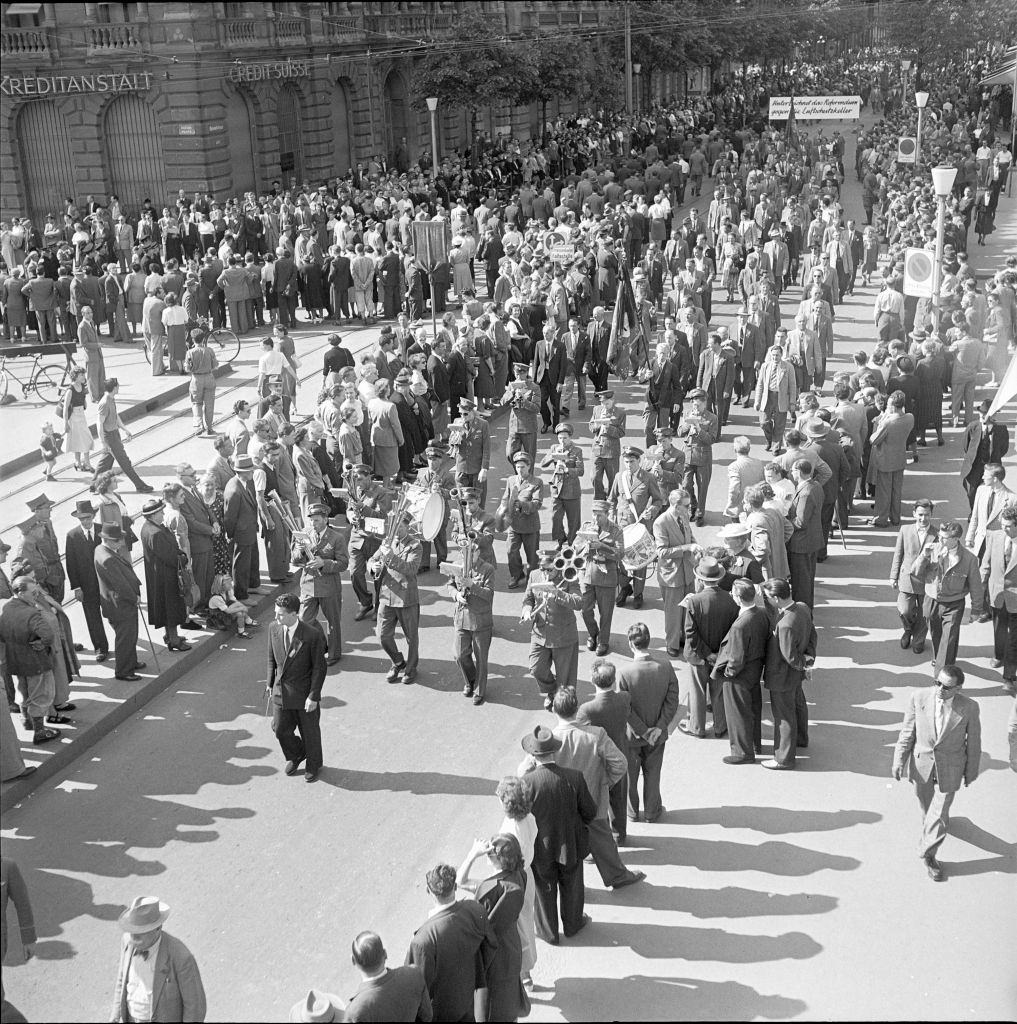#64 Shawm orchestra at May Day demonstration in Zurich, 1952.