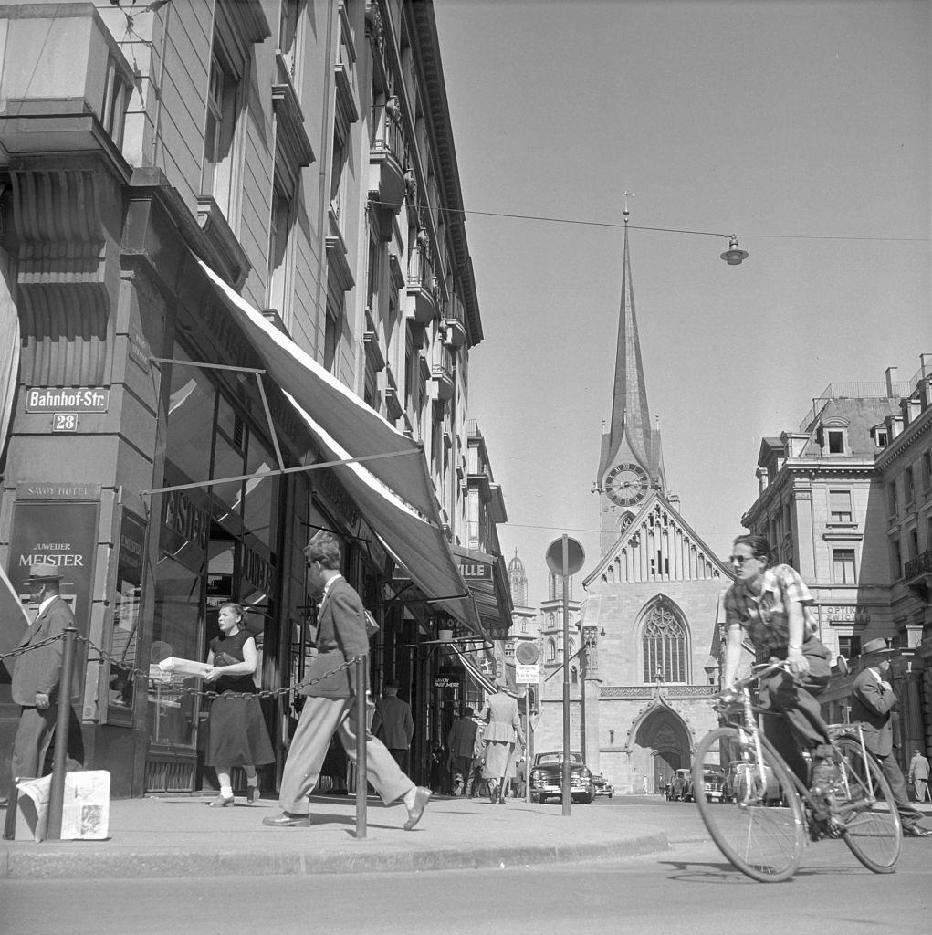 #66 At the Bahnhofstrasse in Zürich, 1952.