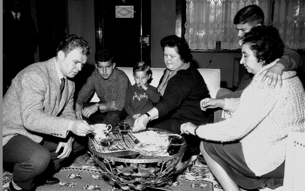 #12 Hungarian soccer player Ladislao Kubala with his family in Barcelona, 1972.