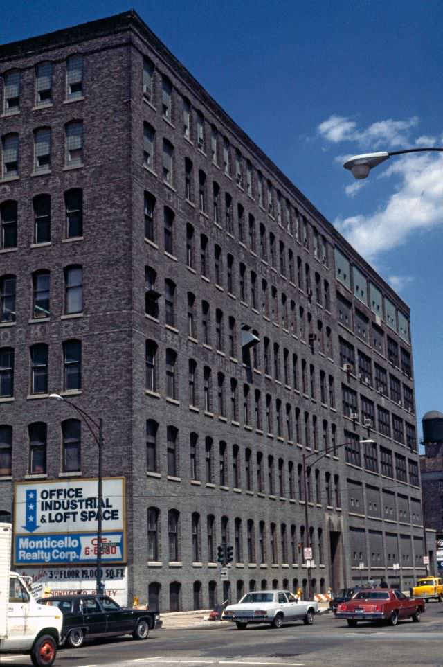 #68 Adlake Building (320 West Ohio Street) located at the northeast corner of the intersection of North Orleans and West Ohio Streets, 1978