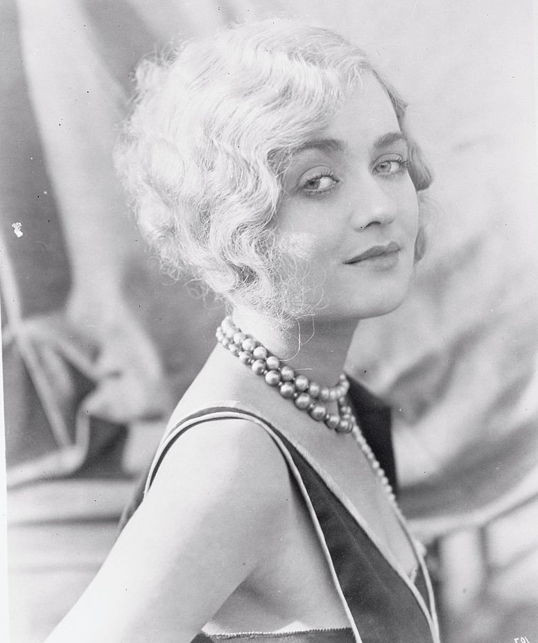 #25 Constance Bennett, 1925.