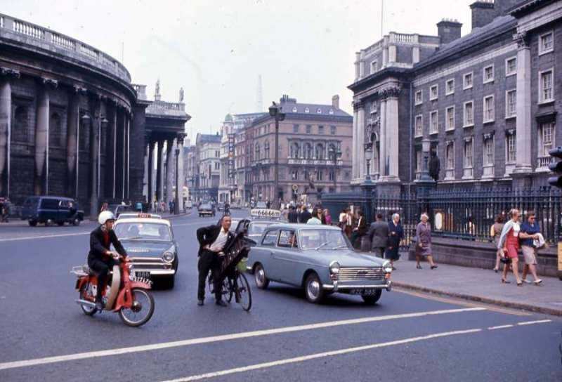#15 College Green, Dublin, 1969