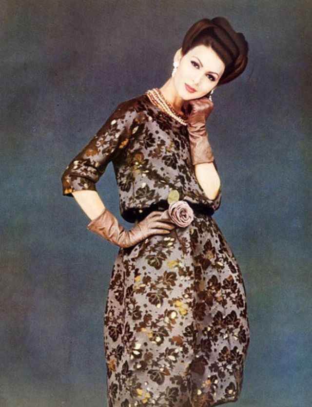 #24 Isabella Albonico in two-piece cocktail suit by Pierre Cardin, 1959