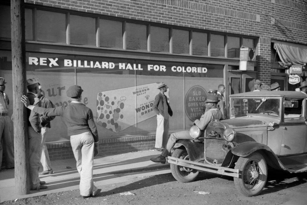 #8 Rex Billiard Hall for Colored, Beale Street, Memphis, 1939.