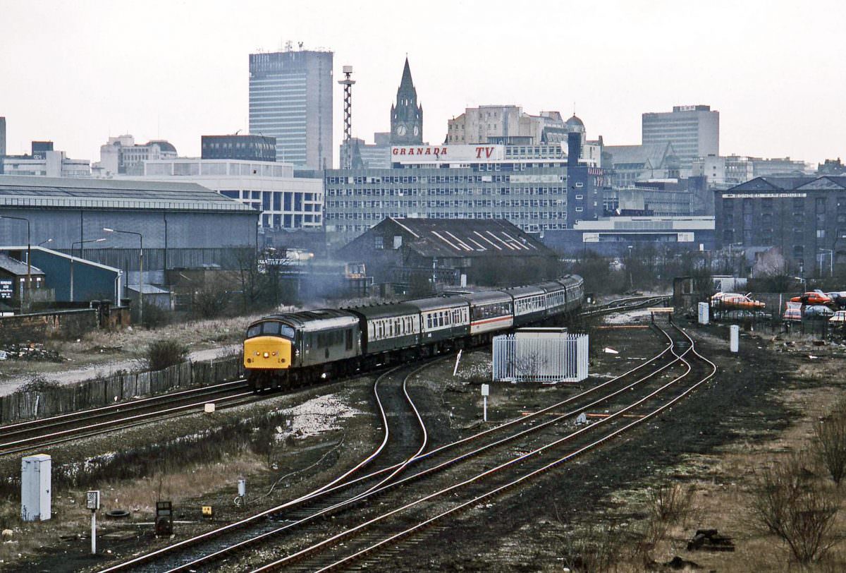 #17 Liverpool Lime Street past Ordsall Lane Junction on 7th February 1987.
