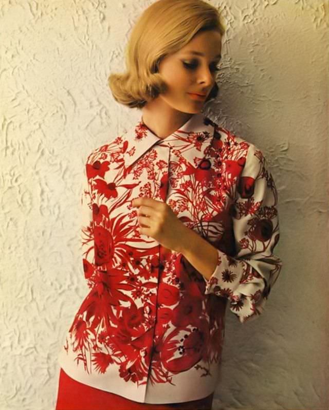 #29 Monique Chevalier, MacShore Classics ad, 1963