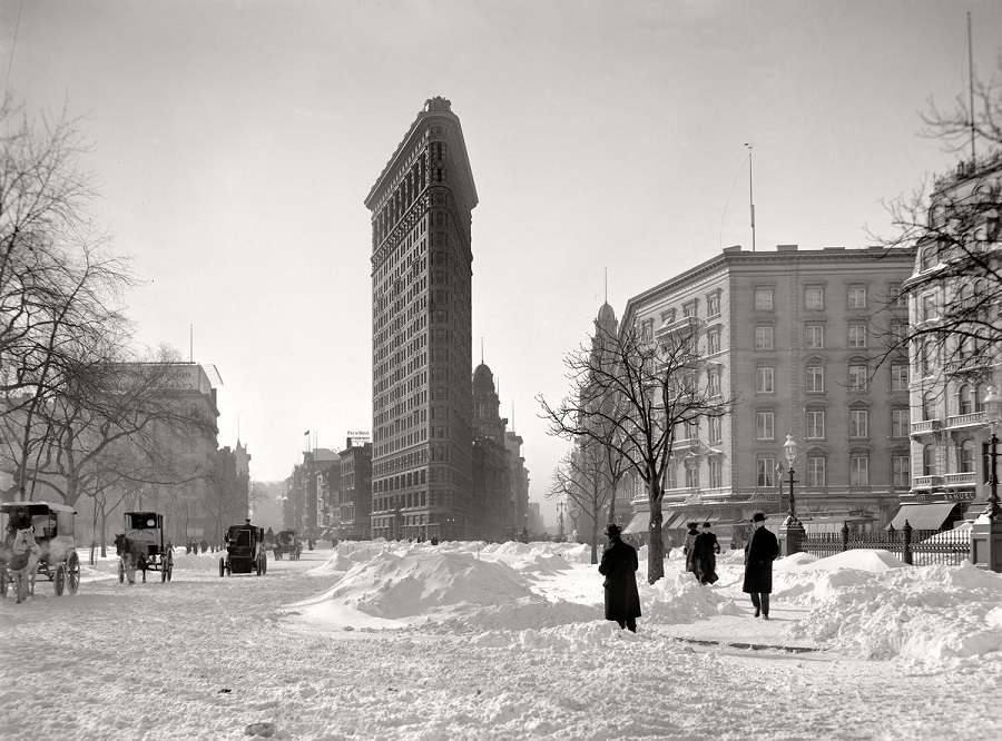 #1 The Flatiron building is considered to be the first NYC skyscraper.