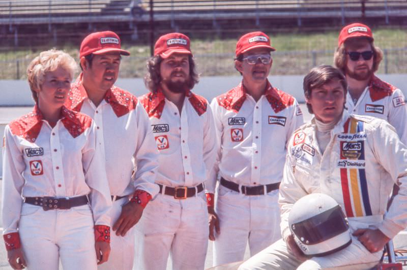 Bentley Warren and his Bottom Half team were well dressed