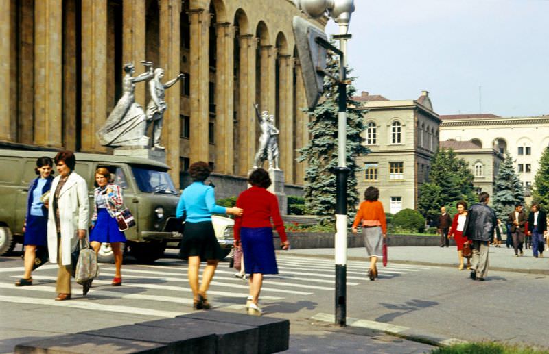 #6 Tbilisi street scenes, 1970s