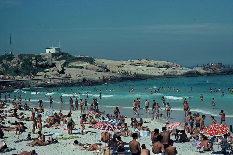 #6 Praia do Arpoador, Rio de Janeiro, 1980