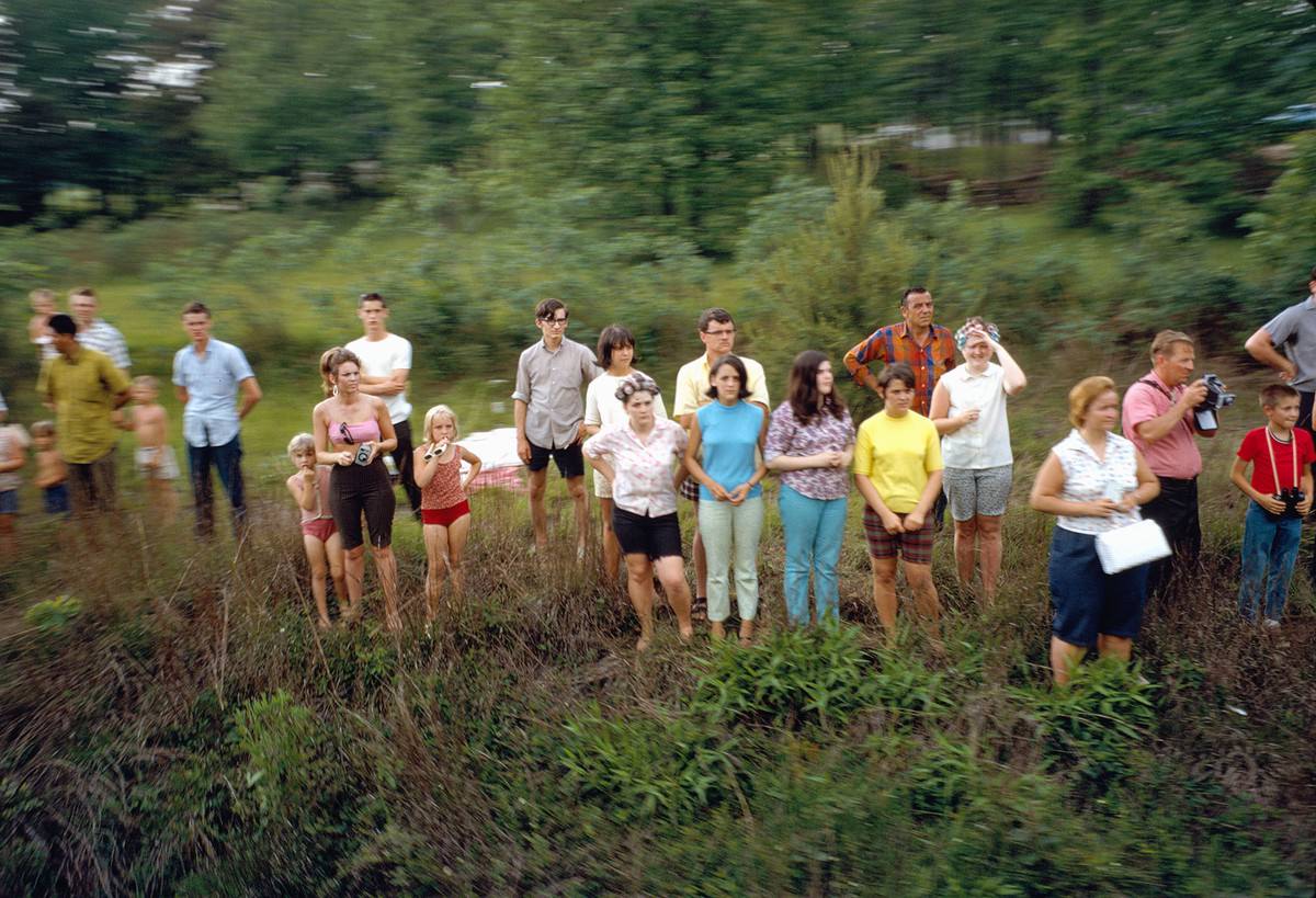 #4 Mourners line the tracks to bid farewell to Robert F. Kennedy, June 8, 1968.