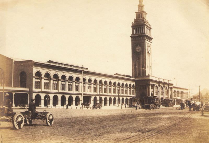 #19 The new Ferry Building shortly after its completion, 1890s.