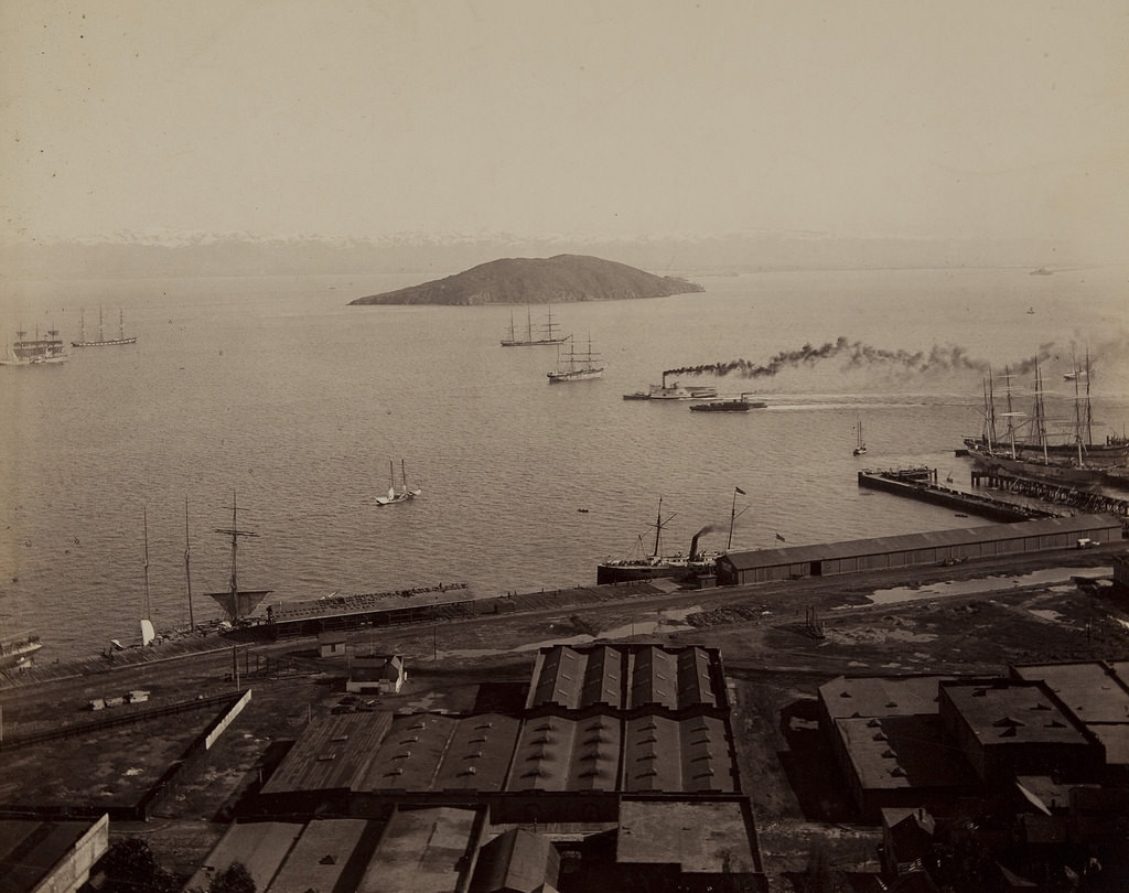 #26 Alcatraz Island, San Francisco, 1880.