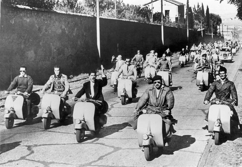 #15 Vespa Scooter race from Rome.