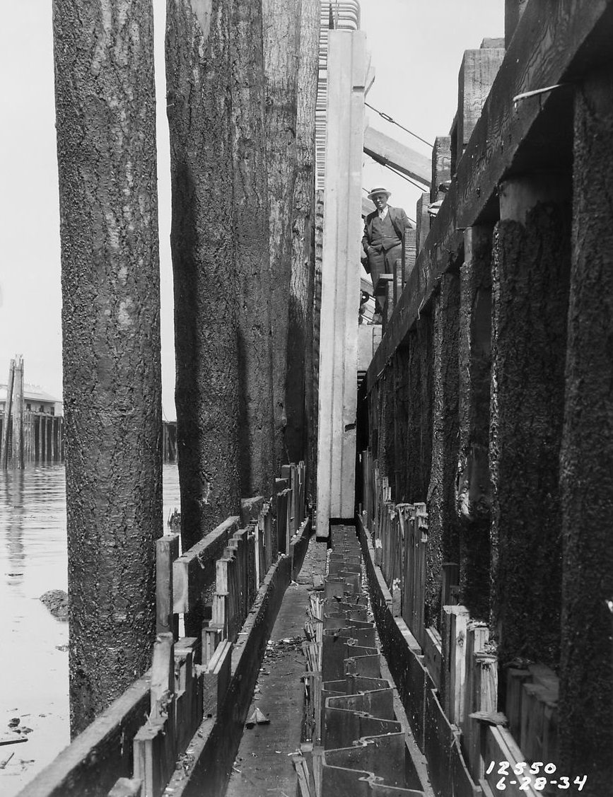 #21 Central Waterfront seawall construction, 1934