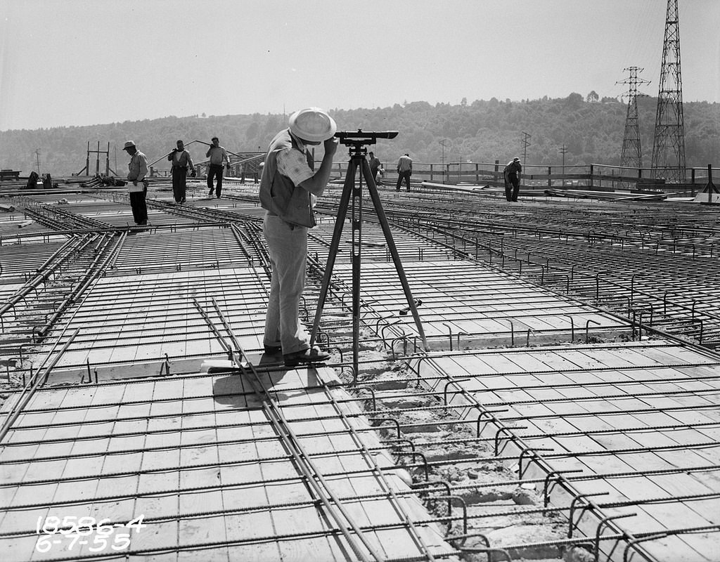 #34 First Avenue South Bridge under construction, 1955