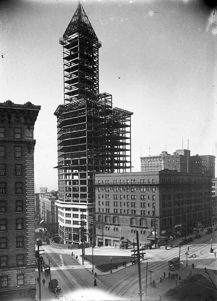 #4 Smith Tower under construction, 1913