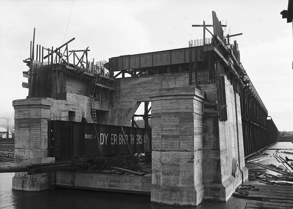 #7 Ballard Bridge under construction, 1916