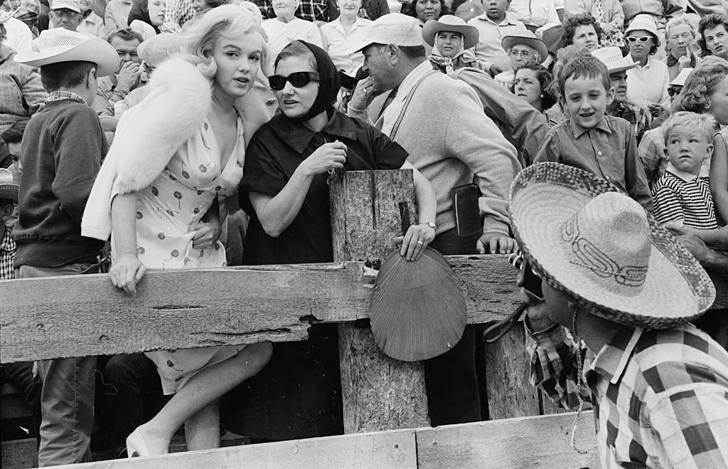 Marilyn Monroe with her acting coach Paula Strasberg, during the location shoot of ‘The Misfits’