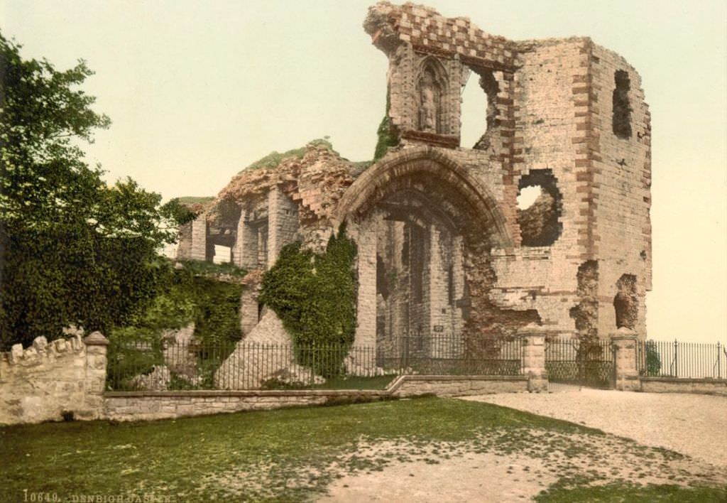 #17 Denbigh Castle