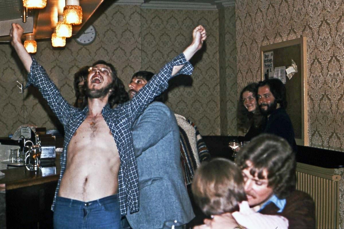 #28 The Royal Oak, Compton Road, July 1977