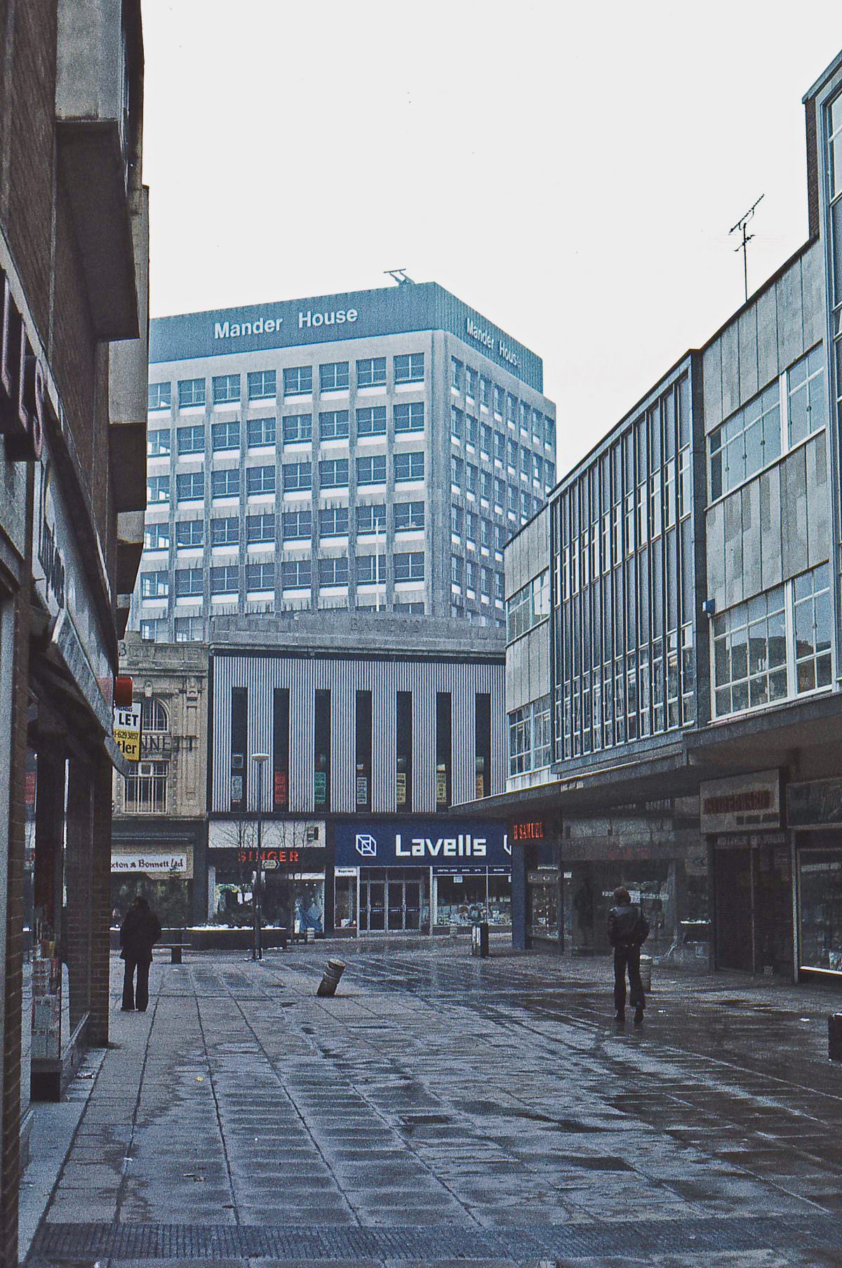 #1 Queen Street, 1979