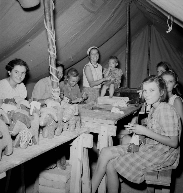 Yugoslavian Refugees in Egypt: During World War II Thousands of European Refugees Fled to Middle East for Shelter