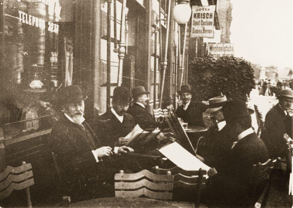 #14 Austrian architects, Otto Wagner, Josef Hoffmann Otto Prutscher and Kolo Moser in front of Vienna coffee house, 1903.