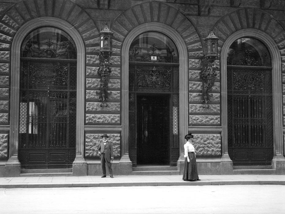 #61 Doorways in Vienna, Austria, 1900s.