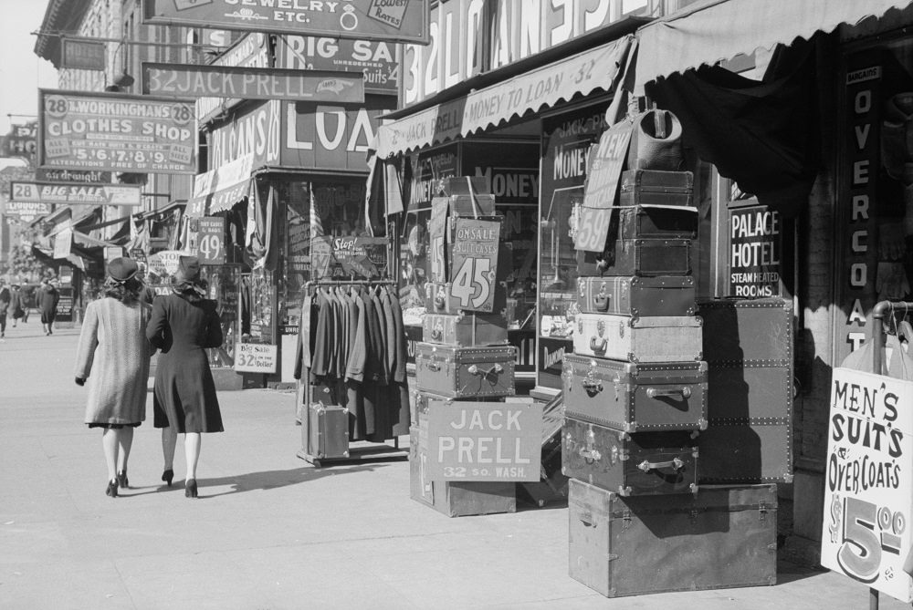 #11 Pawnshops and secondhand stores in Gateway District, Minneapolis, 1930s.
