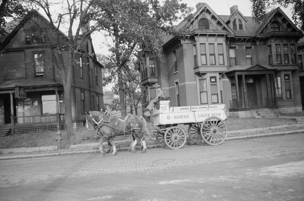 #39 Beer wagon, Minneapolis, 1930s.