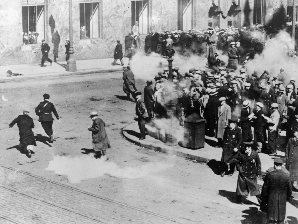 #82 Brawls between the unemployed and the police, in Minneapolis, Minnesota, 1934.