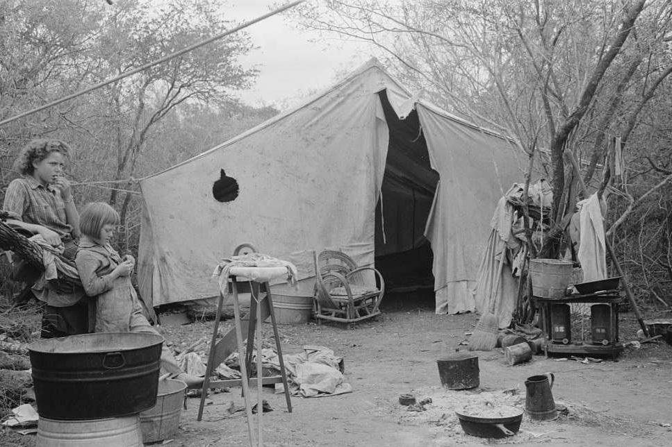 #7 Tent home of white migrant from Arizona, near Harlingen, Texas