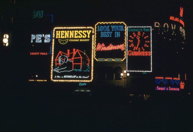 #45 Piccadilly, London