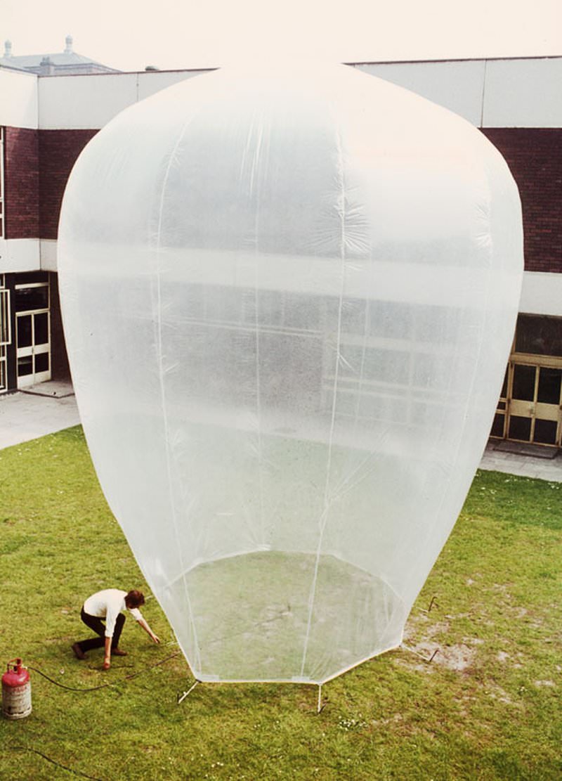 #47 Balloon Structure in the University Quadrangle, 1968