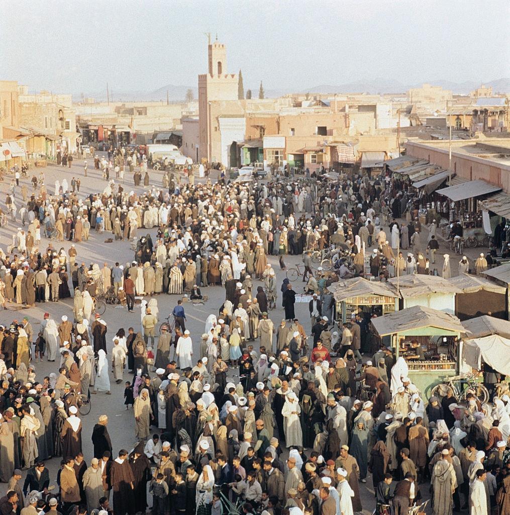 #2 Crowd in the Jemaa el Fna plaza. Marrakech, 1960.
