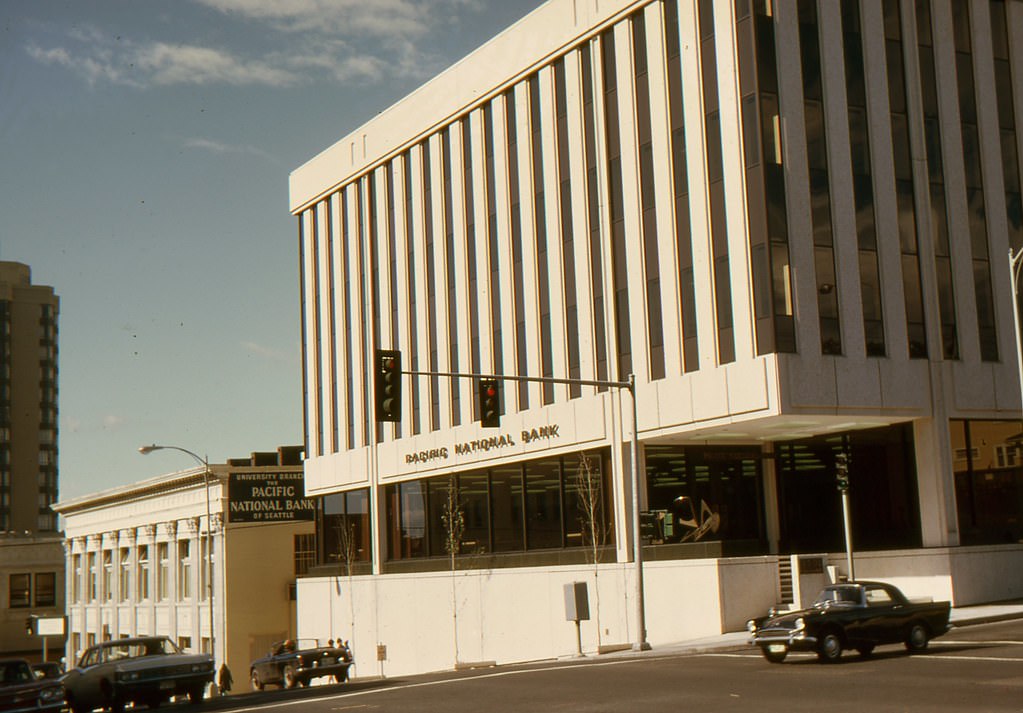 #38 University Bank, October 1969