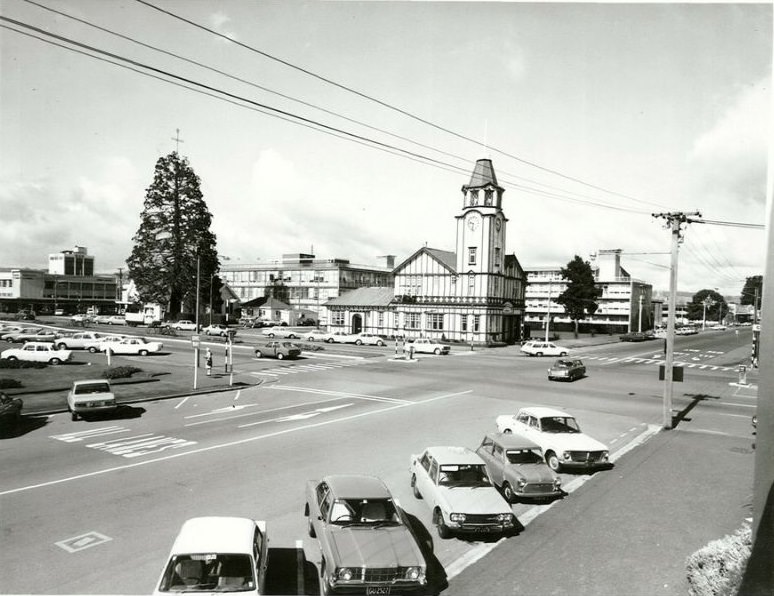 #57 Former Post Office Building now Labour Department, corner Fenton and Arawa Streets, Rotorua, January 1975