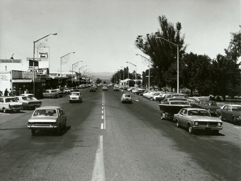 #37 Main shopping street, Taupo, January 1975
