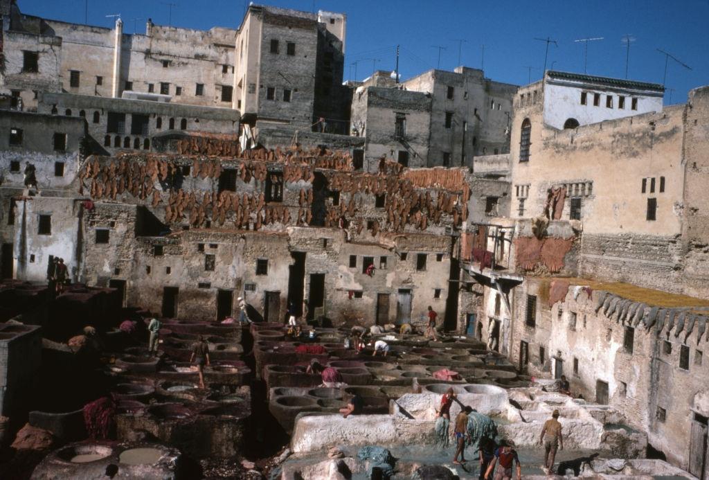 #8 Dyers in the tanners’ souk in Fez, Morocco, in January 1980.