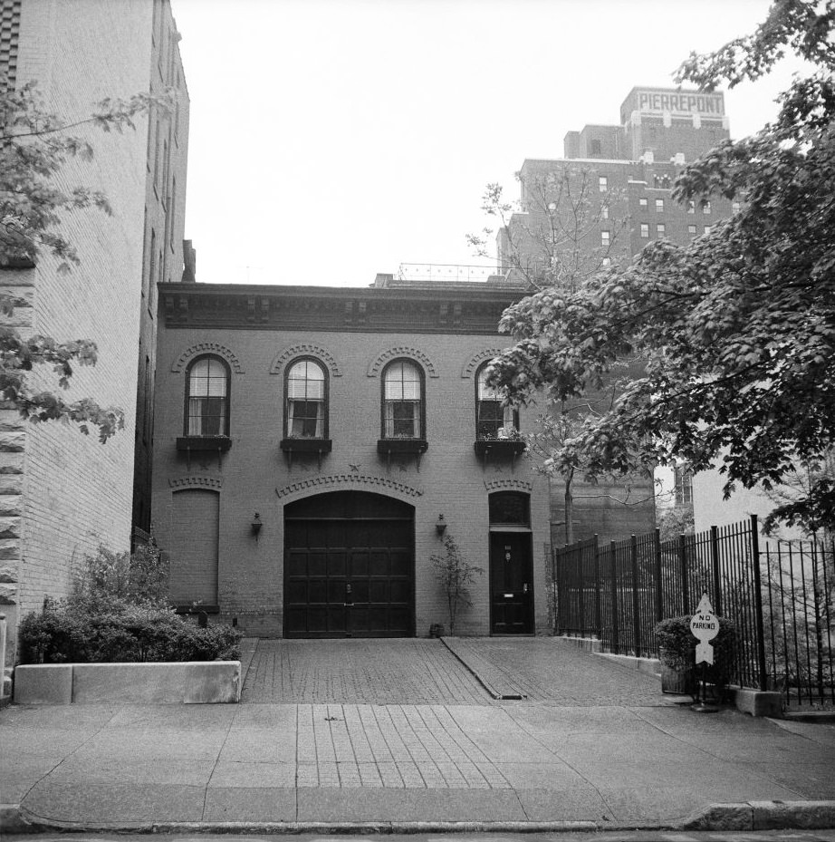 #6 A carriage house built around 1876 at 151 Willow Street, in Brooklyn Heights, March 1958.