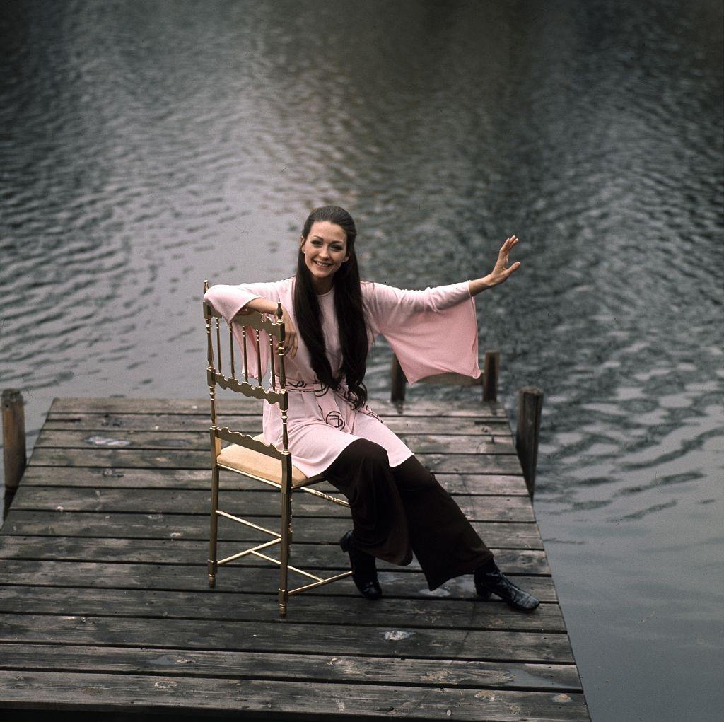 #39 Christine Kaufmann on the lake, 1969.
