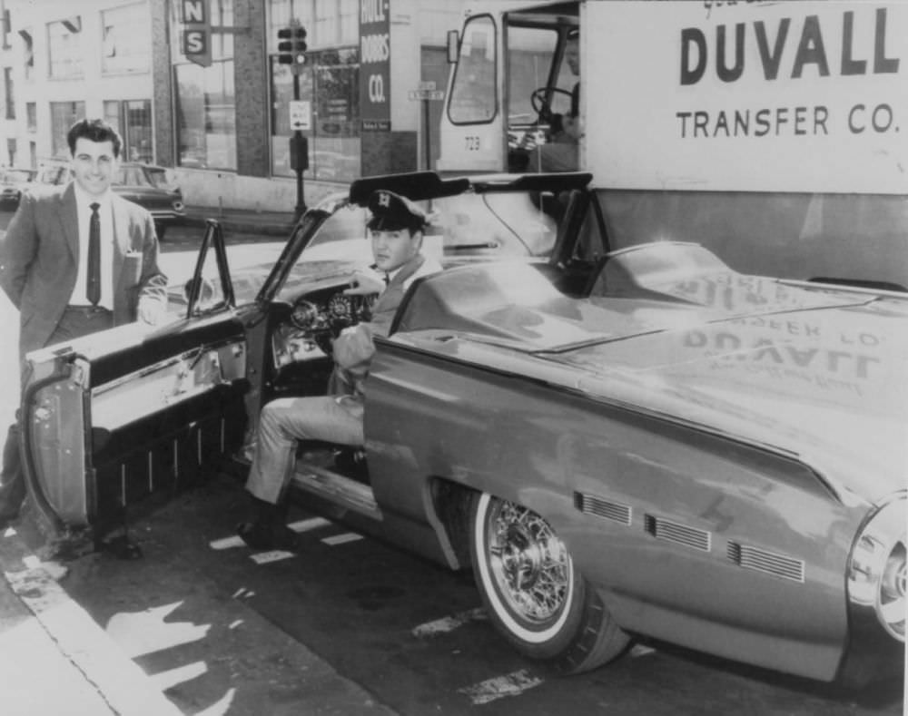 #14 Elvis in a 1962 Ford Thunderbird Sports Roadster.