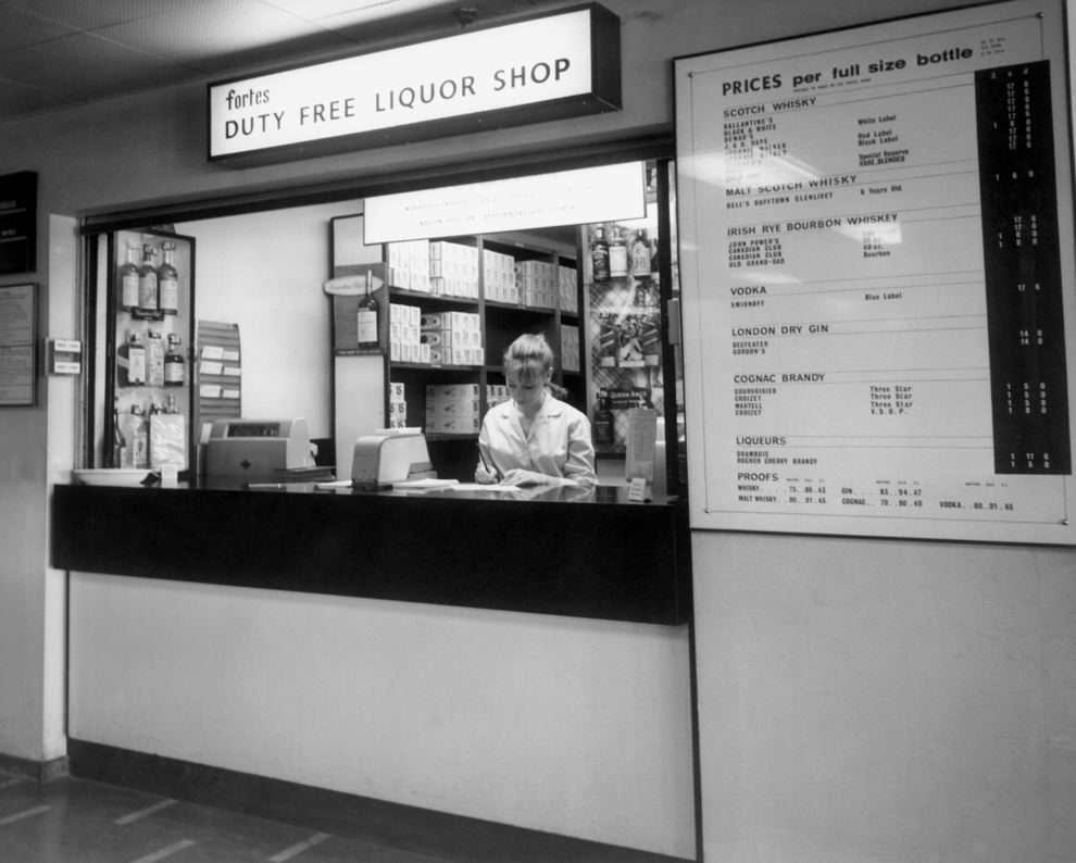 #24 Fortes Duty Free shop, 1950s.