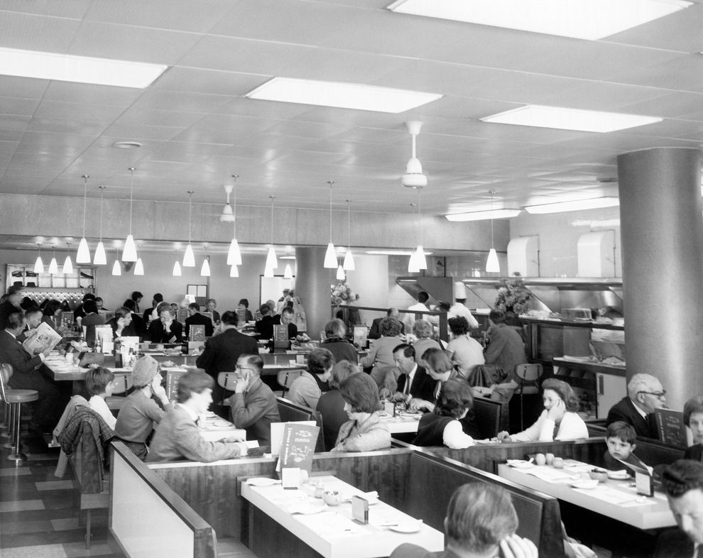 #37 Fortes Grill and Griddle restaurant, 1950s.