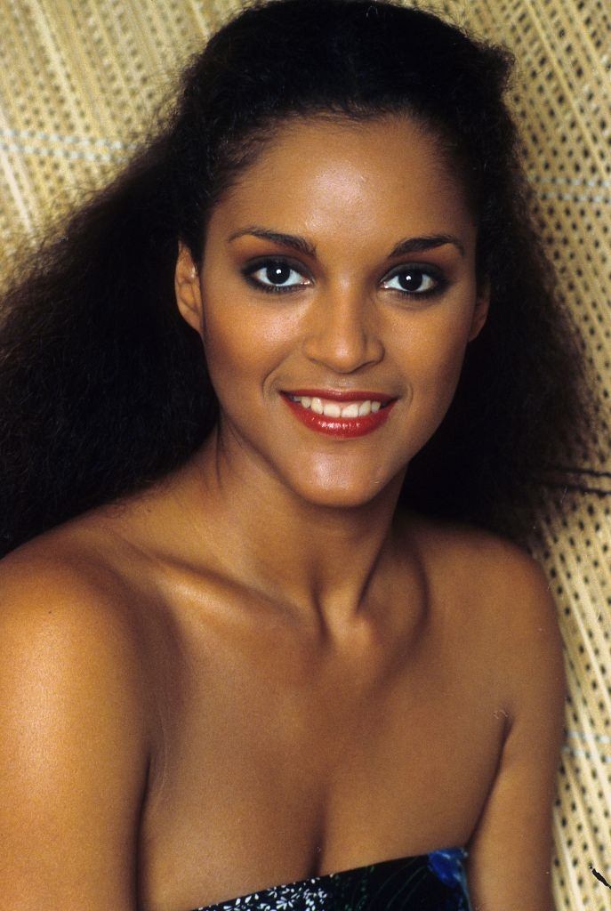 #43 Jayne Kennedy poses for a portrait in circa 1982.