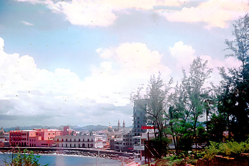 #40 Shorefront in Mazatlan, 1956